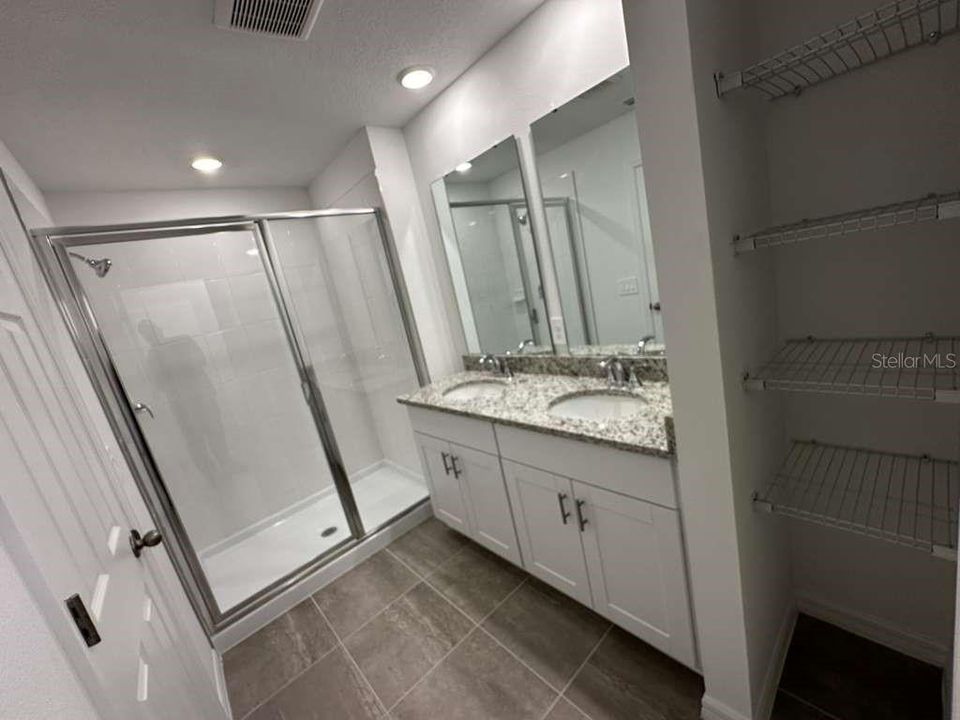 В аренду: $2,350 (3 спален, 2 ванн, 1485 Квадратных фут)