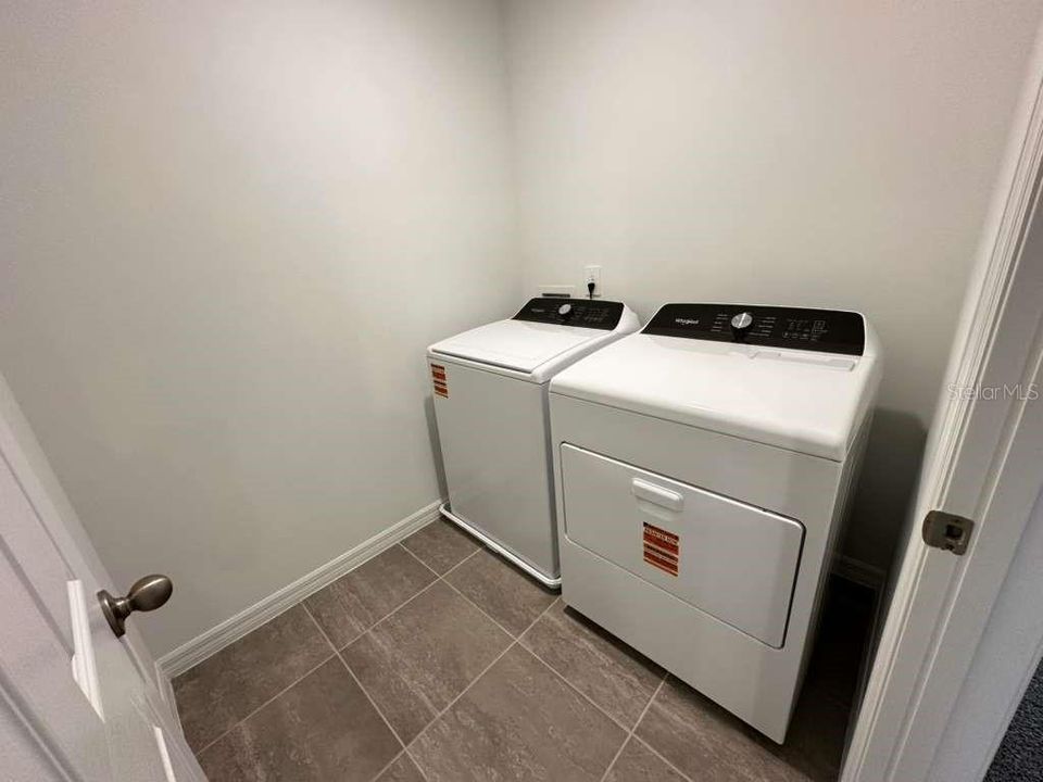 В аренду: $2,350 (3 спален, 2 ванн, 1485 Квадратных фут)