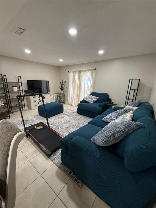 En Renta: $2,100 (2 camas, 2 baños, 1188 Pies cuadrados)