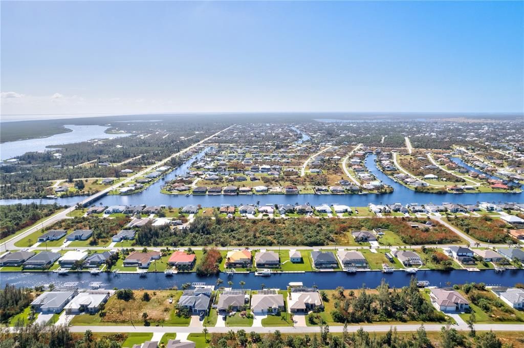 For Sale: $679,900 (3 beds, 2 baths, 2106 Square Feet)