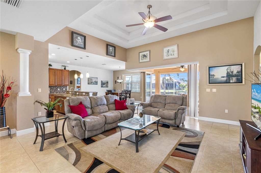 For Sale: $679,900 (3 beds, 2 baths, 2106 Square Feet)