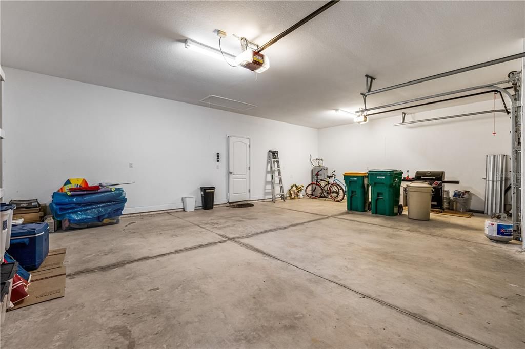 For Sale: $679,900 (3 beds, 2 baths, 2106 Square Feet)