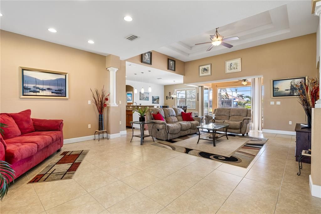 For Sale: $679,900 (3 beds, 2 baths, 2106 Square Feet)