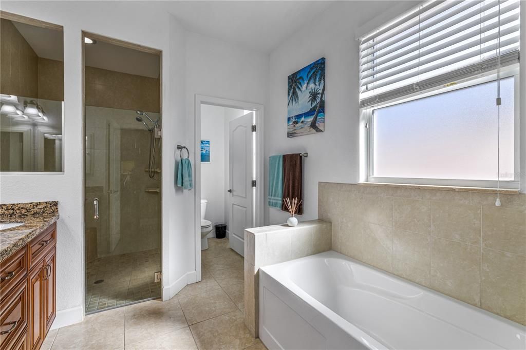 For Sale: $679,900 (3 beds, 2 baths, 2106 Square Feet)