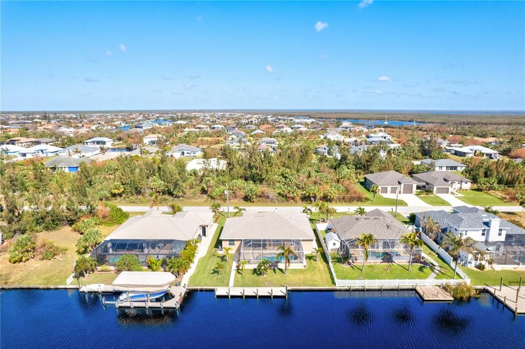 For Sale: $679,900 (3 beds, 2 baths, 2106 Square Feet)