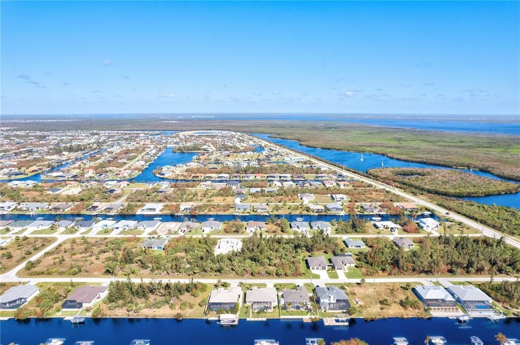 For Sale: $679,900 (3 beds, 2 baths, 2106 Square Feet)