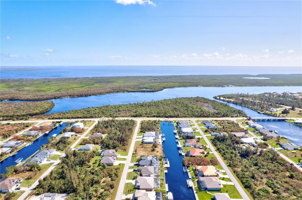 For Sale: $679,900 (3 beds, 2 baths, 2106 Square Feet)