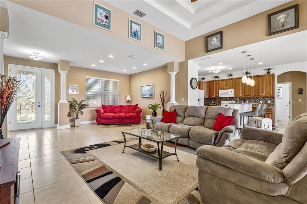 For Sale: $679,900 (3 beds, 2 baths, 2106 Square Feet)