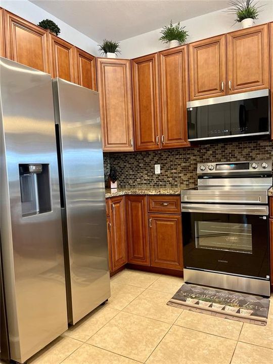 For Sale: $679,900 (3 beds, 2 baths, 2106 Square Feet)