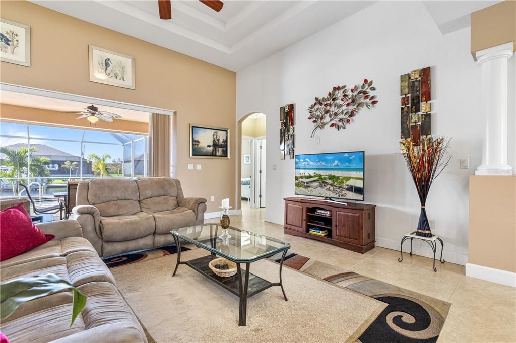 For Sale: $679,900 (3 beds, 2 baths, 2106 Square Feet)