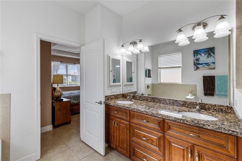 For Sale: $679,900 (3 beds, 2 baths, 2106 Square Feet)