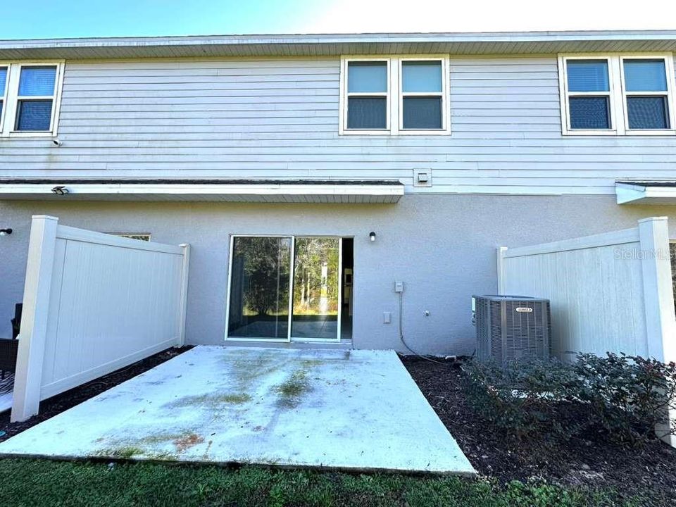 В аренду: $1,850 (3 спален, 2 ванн, 1407 Квадратных фут)