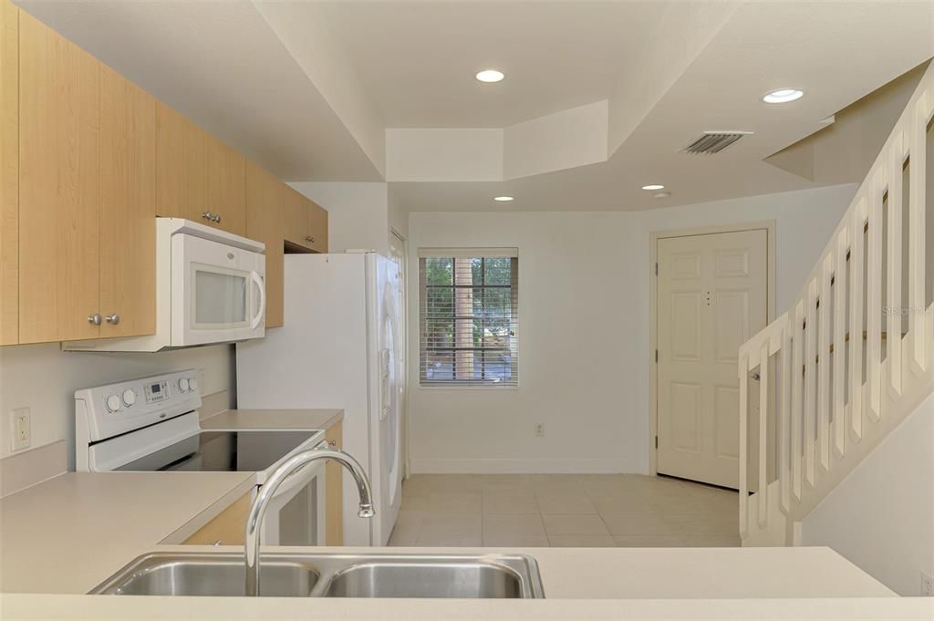 待售: $210,000 (2 贝兹, 2 浴室, 1154 平方英尺)