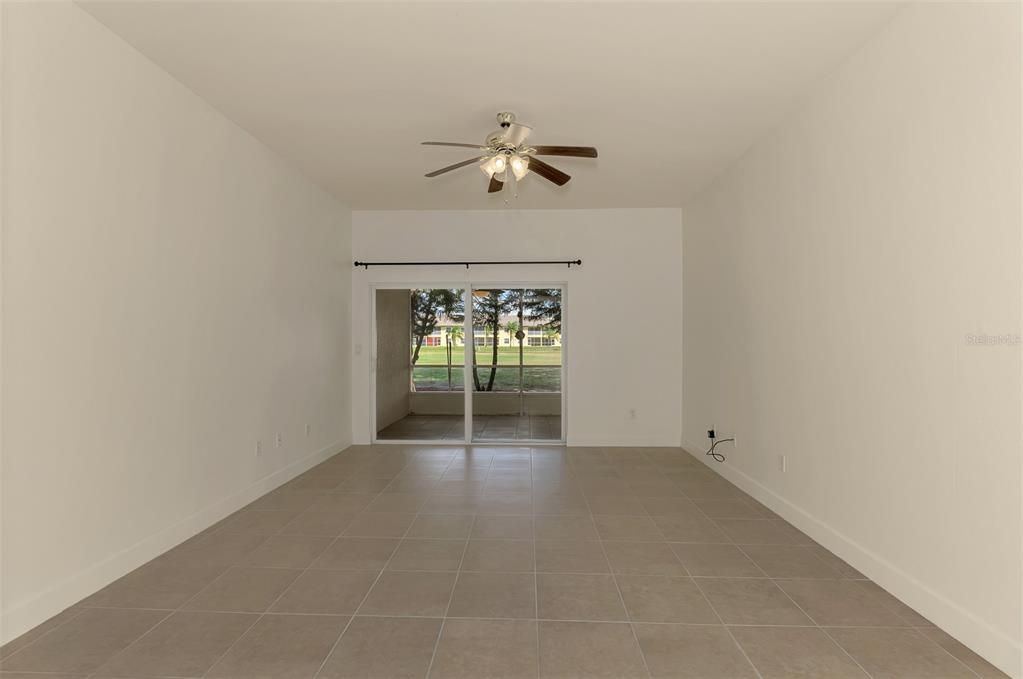 待售: $210,000 (2 贝兹, 2 浴室, 1154 平方英尺)