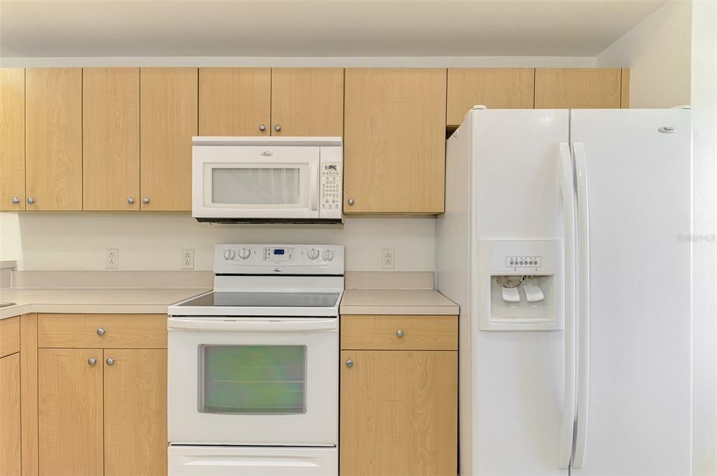 待售: $210,000 (2 贝兹, 2 浴室, 1154 平方英尺)