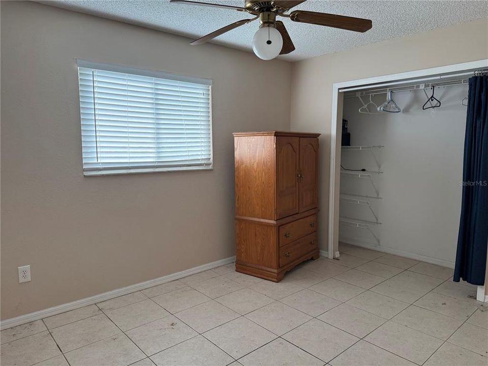 待售: $329,000 (3 贝兹, 2 浴室, 1449 平方英尺)