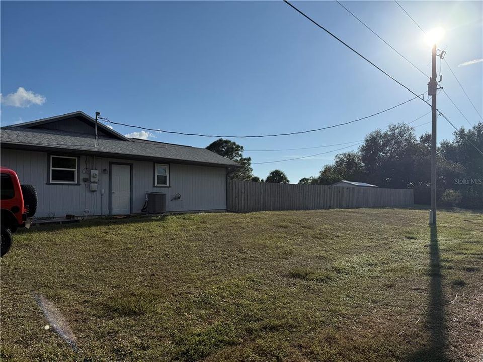 待售: $329,000 (3 贝兹, 2 浴室, 1449 平方英尺)