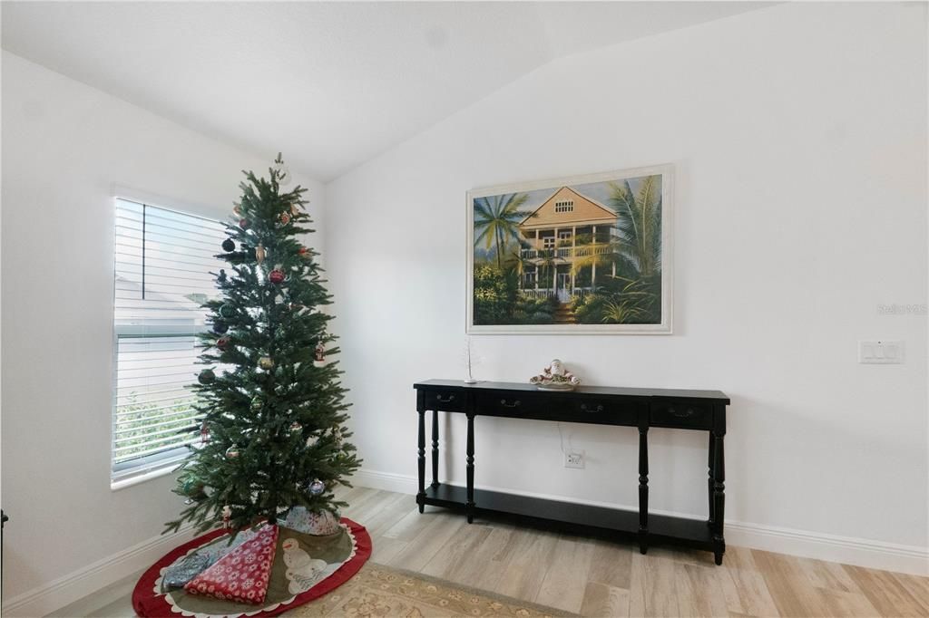 For Sale: $725,000 (3 beds, 2 baths, 1998 Square Feet)