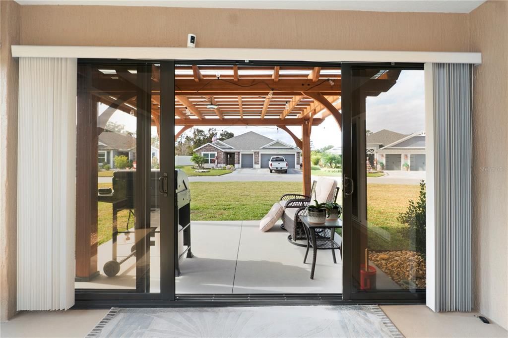 For Sale: $725,000 (3 beds, 2 baths, 1998 Square Feet)