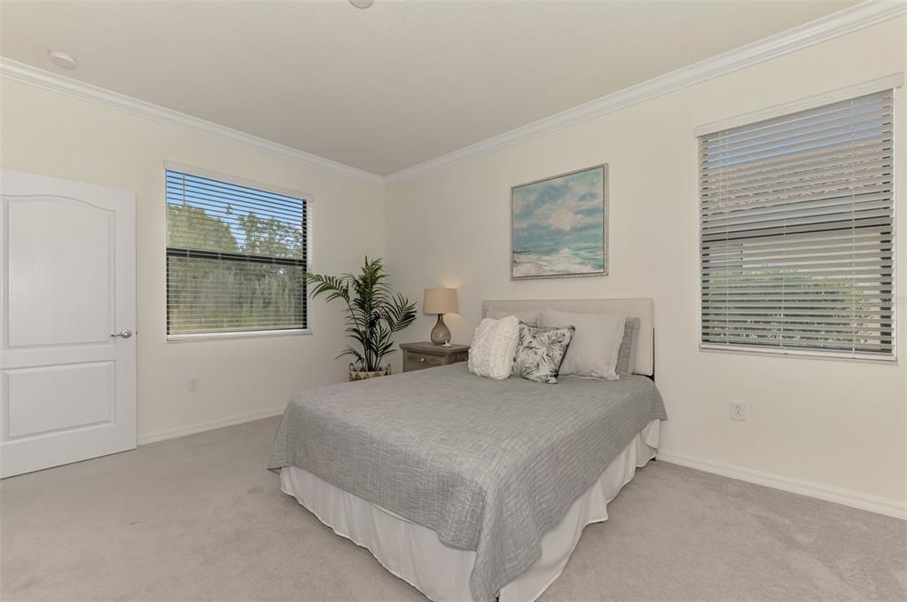 For Sale: $399,000 (3 beds, 2 baths, 1681 Square Feet)