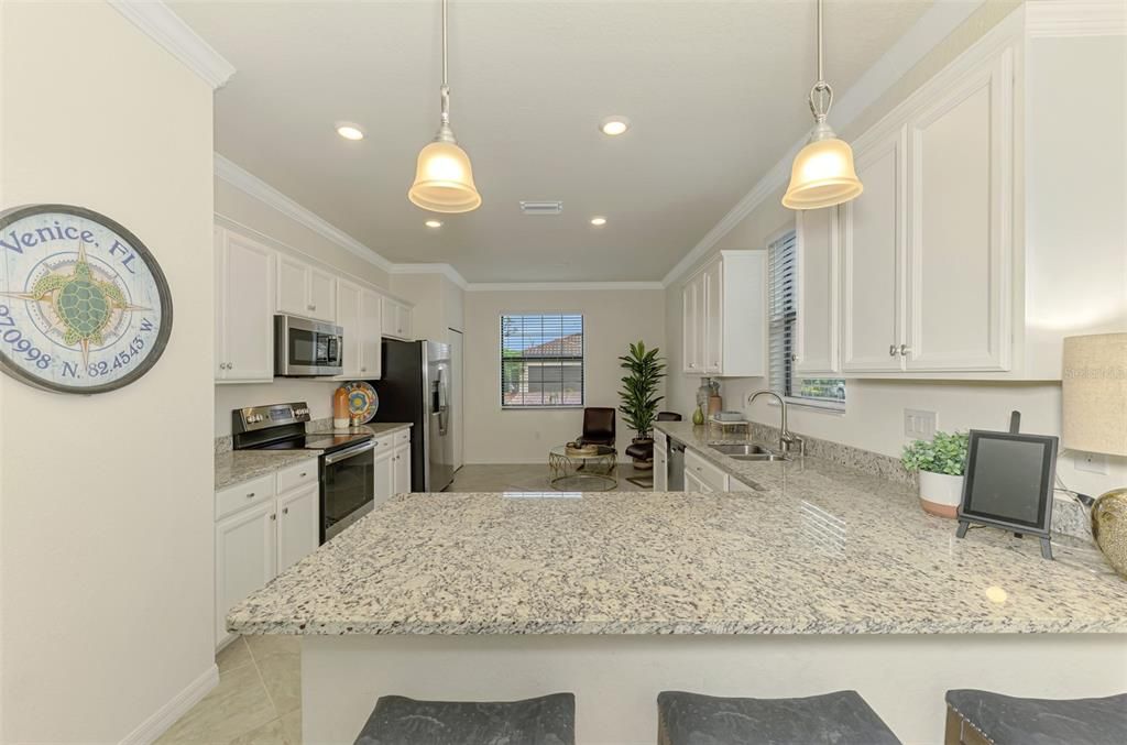 For Sale: $399,000 (3 beds, 2 baths, 1681 Square Feet)