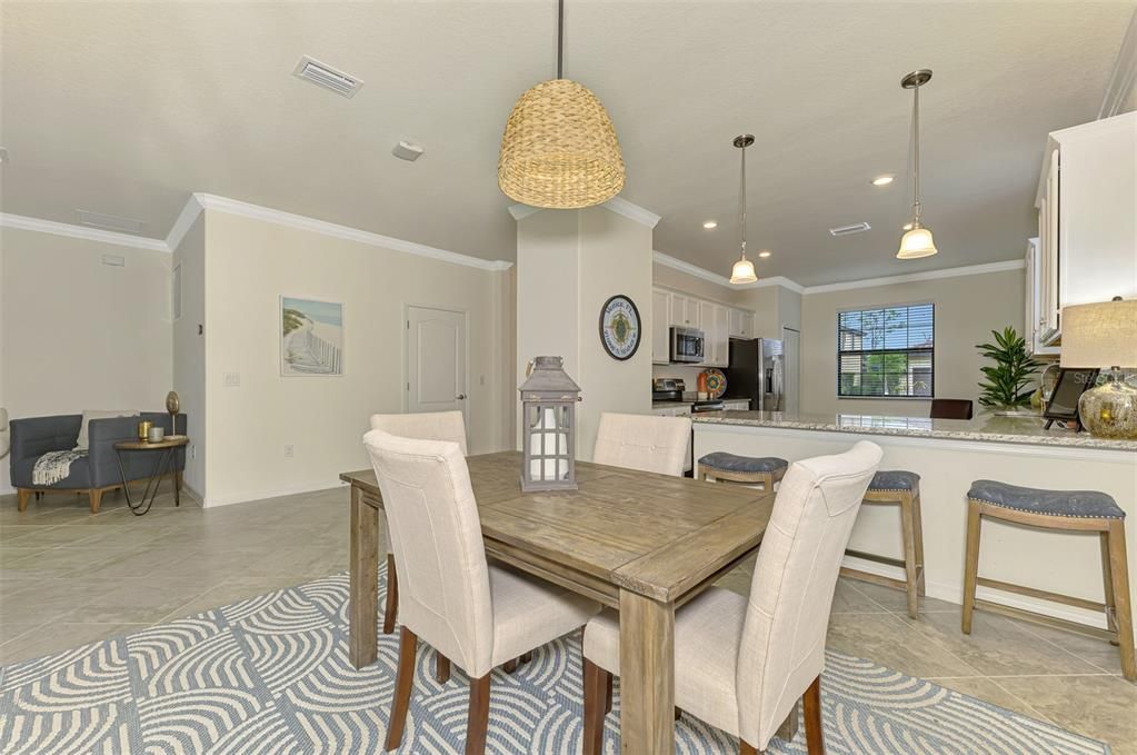 For Sale: $399,000 (3 beds, 2 baths, 1681 Square Feet)