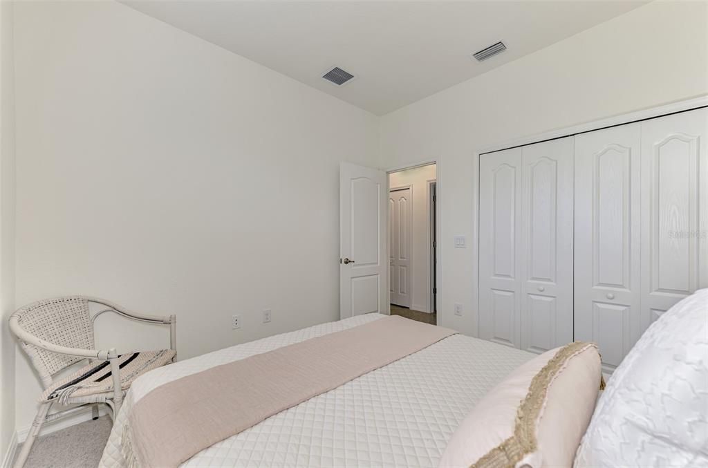 For Sale: $399,000 (3 beds, 2 baths, 1681 Square Feet)