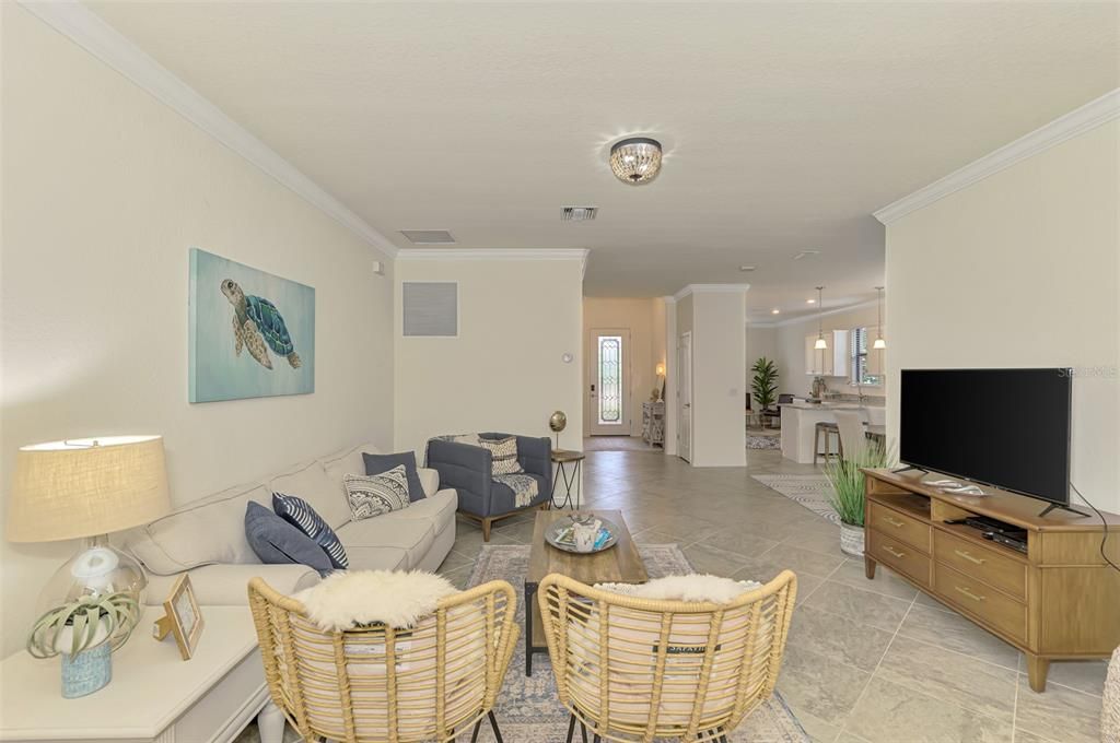 For Sale: $399,000 (3 beds, 2 baths, 1681 Square Feet)