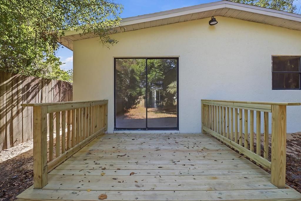 待售: $225,000 (3 贝兹, 2 浴室, 1560 平方英尺)