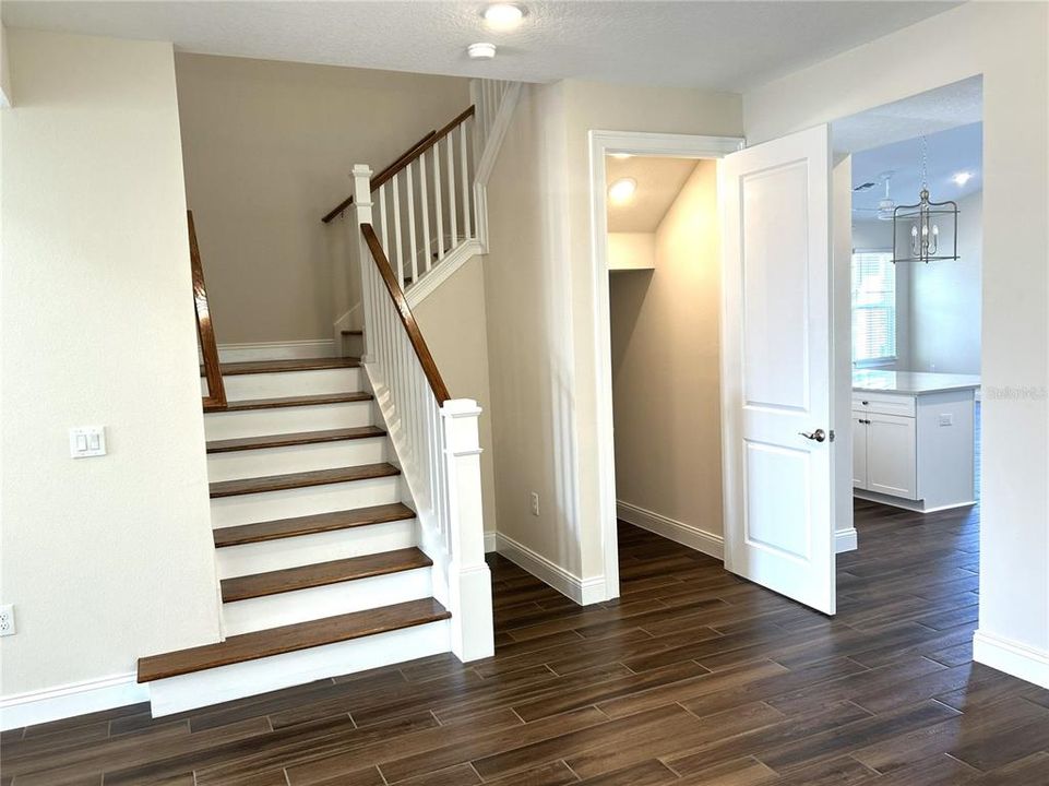 For Rent: $4,400 (5 beds, 4 baths, 3243 Square Feet)