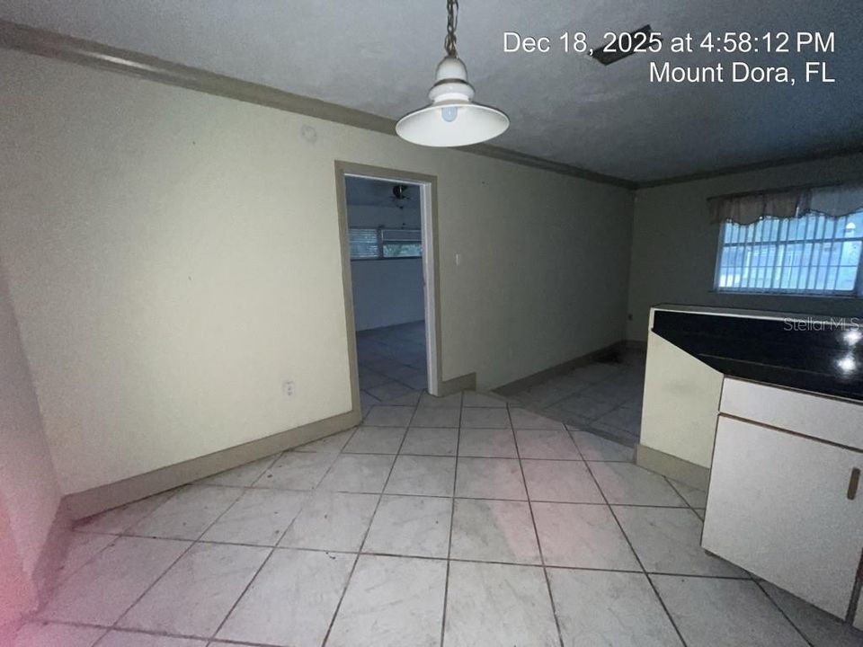 For Sale: $199,900 (4 beds, 2 baths, 2094 Square Feet)