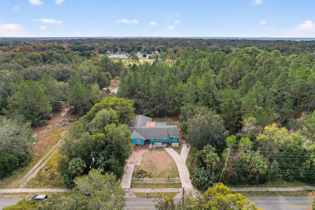 For Sale: $199,900 (4 beds, 2 baths, 2094 Square Feet)