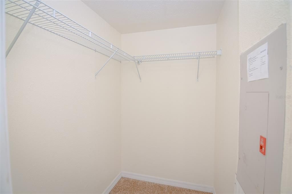 En Renta: $1,800 (3 camas, 2 baños, 1500 Pies cuadrados)