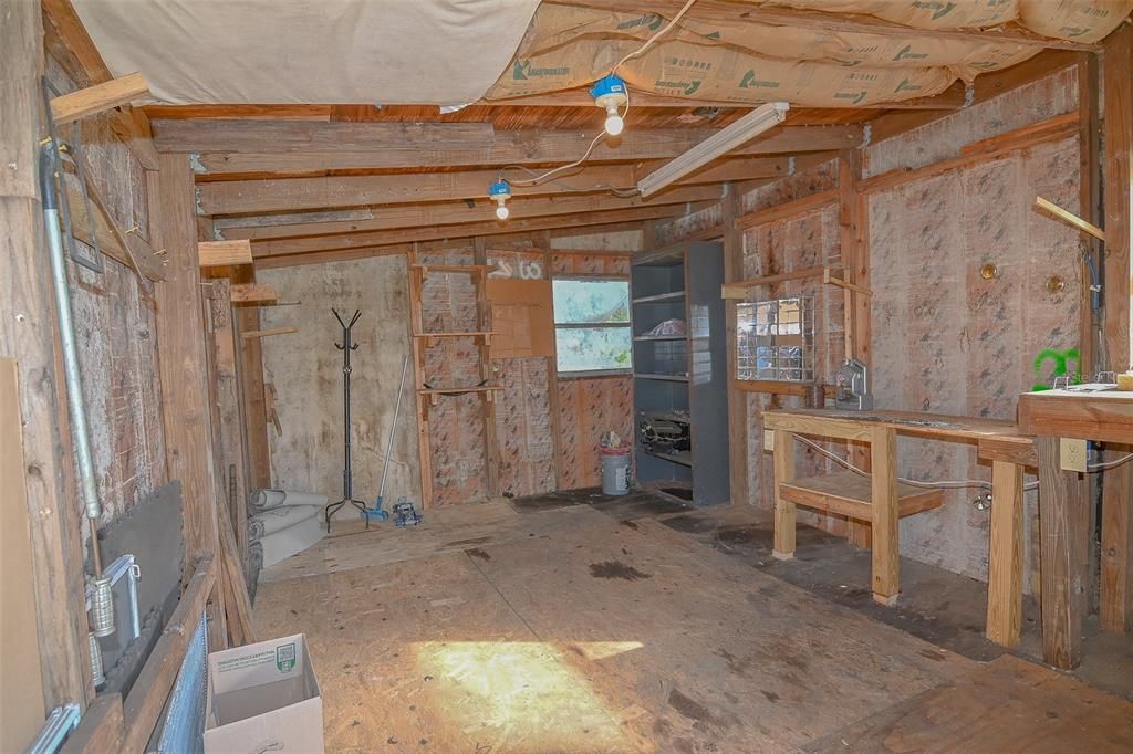 En Renta: $1,800 (3 camas, 2 baños, 1500 Pies cuadrados)