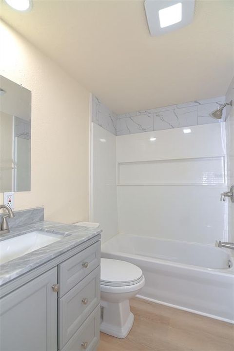 En Renta: $1,800 (3 camas, 2 baños, 1500 Pies cuadrados)