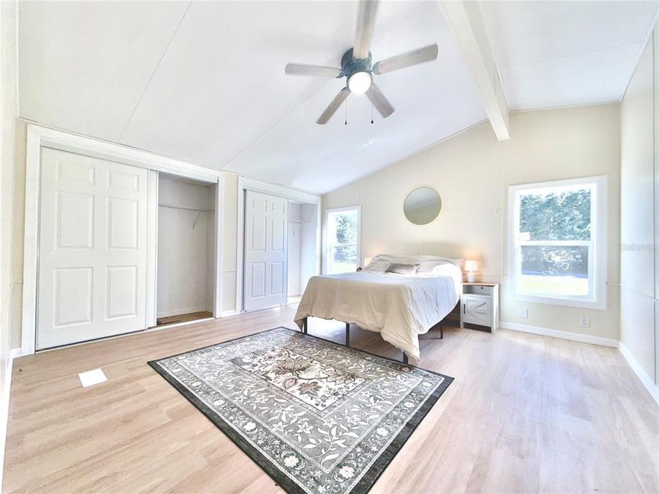 На продажу: $310,000 (3 спален, 2 ванн, 1620 Квадратных фут)