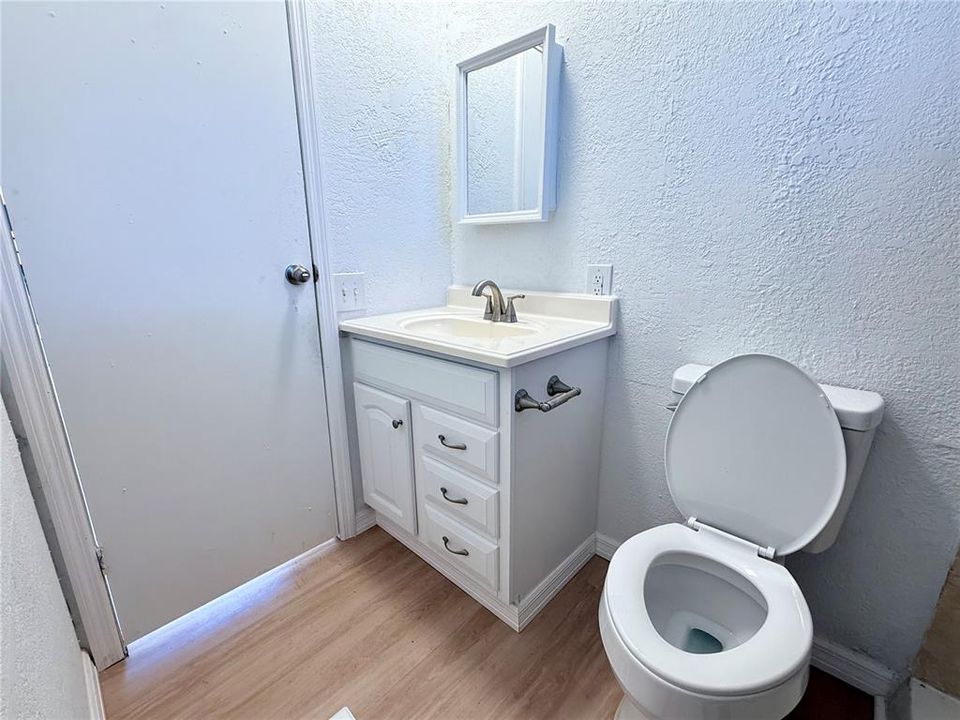 На продажу: $310,000 (3 спален, 2 ванн, 1620 Квадратных фут)