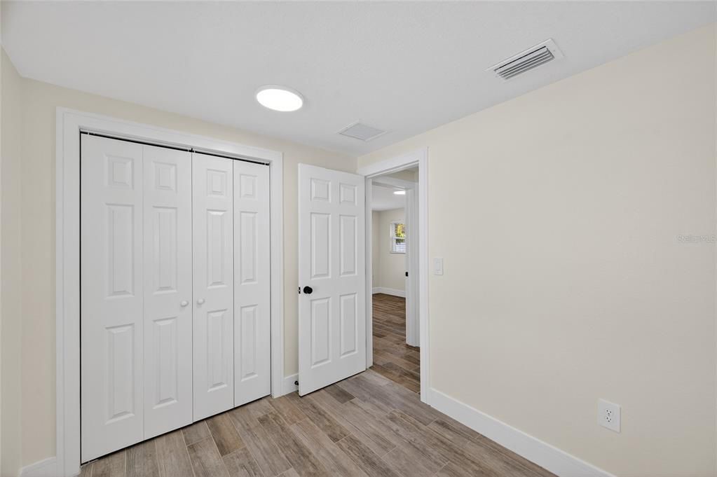 待售: $285,900 (3 贝兹, 2 浴室, 892 平方英尺)