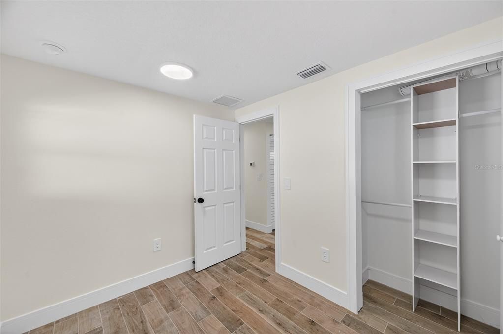 待售: $285,900 (3 贝兹, 2 浴室, 892 平方英尺)