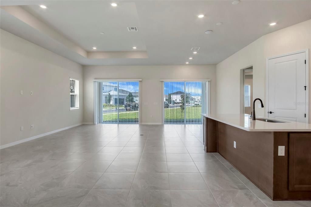 For Rent: $4,350 (3 beds, 3 baths, 2258 Square Feet)