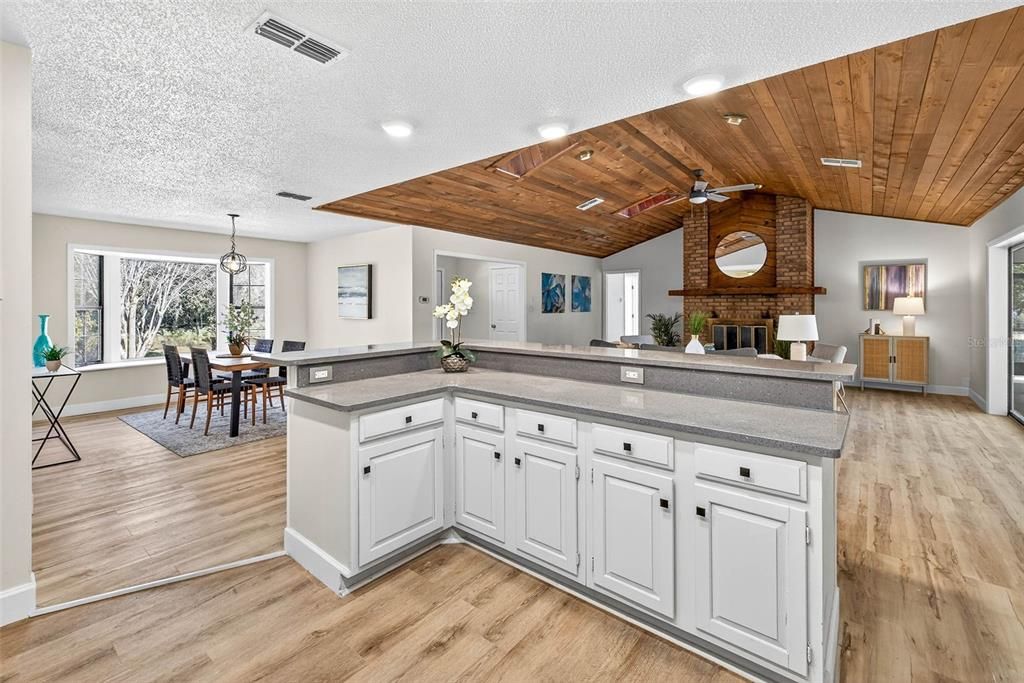 For Rent: $4,495 (3 beds, 2 baths, 2630 Square Feet)