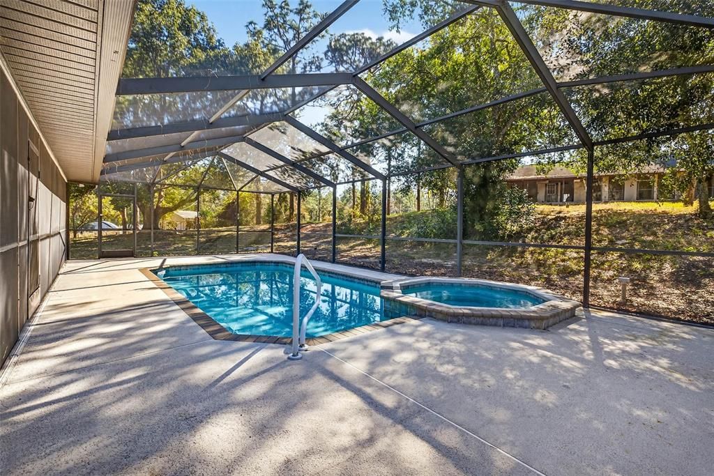 For Rent: $4,495 (3 beds, 2 baths, 2630 Square Feet)