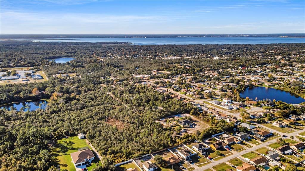 En Venta: $499,000 (5 camas, 3 baños, 3062 Pies cuadrados)