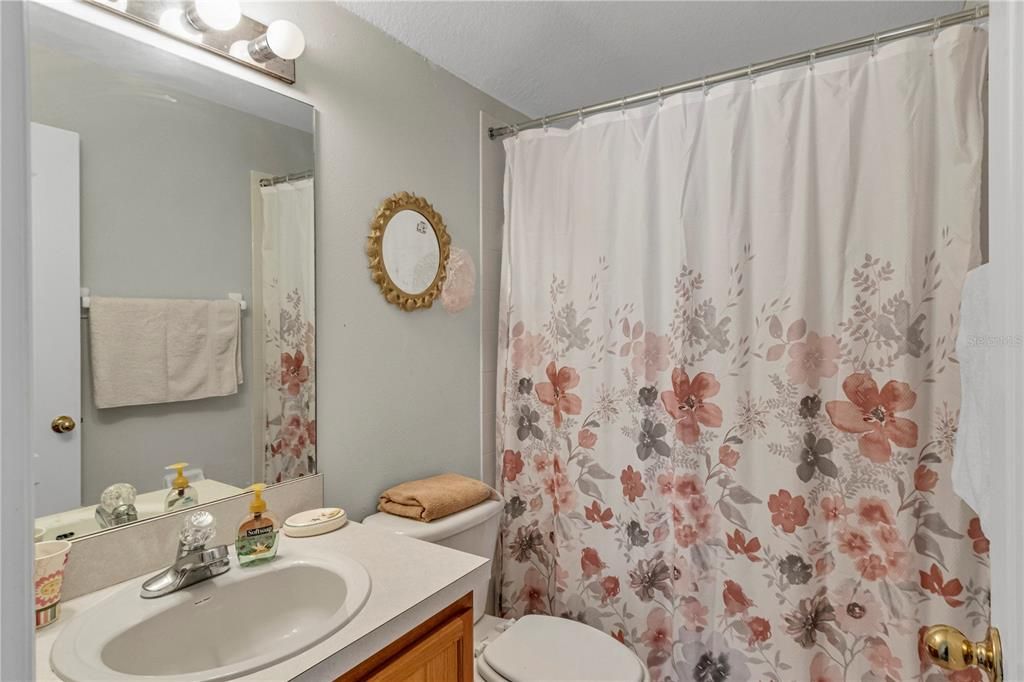 En Venta: $499,000 (5 camas, 3 baños, 3062 Pies cuadrados)