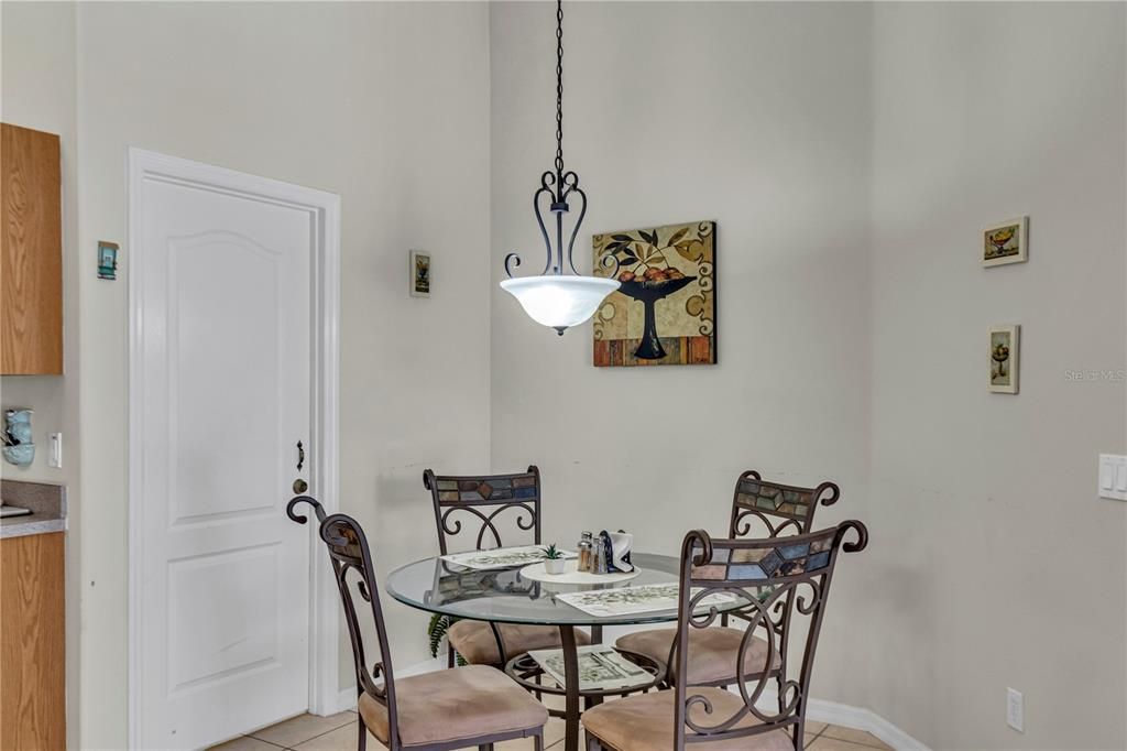 En Venta: $499,000 (5 camas, 3 baños, 3062 Pies cuadrados)