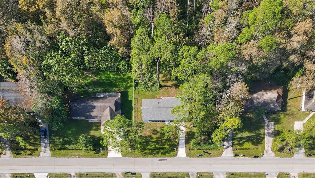 For Sale: $299,900 (3 beds, 2 baths, 1040 Square Feet)