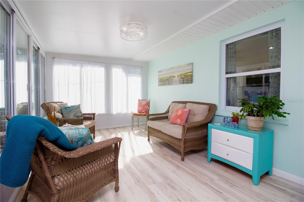 En Venta: $565,000 (2 camas, 2 baños, 1438 Pies cuadrados)