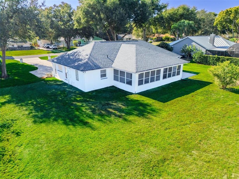 For Sale: $529,900 (3 beds, 2 baths, 1984 Square Feet)