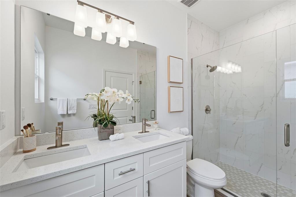 For Sale: $335,900 (3 beds, 2 baths, 1389 Square Feet)