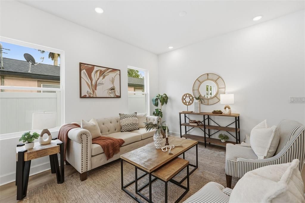 For Sale: $335,900 (3 beds, 2 baths, 1389 Square Feet)